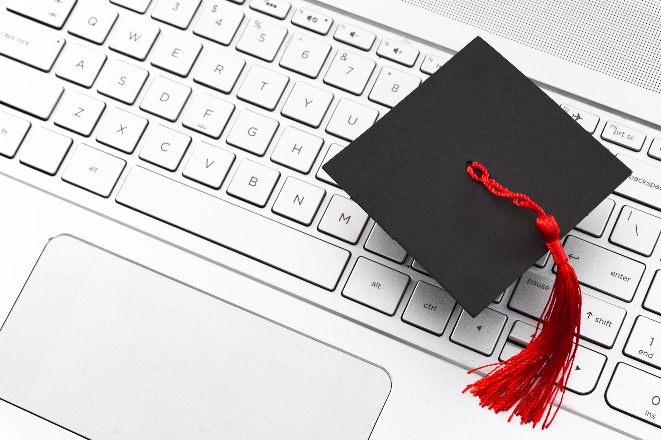 7 Questions to Consider Before Beginning an Online PhD, Master's, or Certificate Program